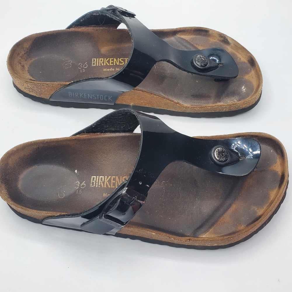 Birkenstock Gizeh Sandals in Black Patent Leather size 5 - Picture 5 of 11
